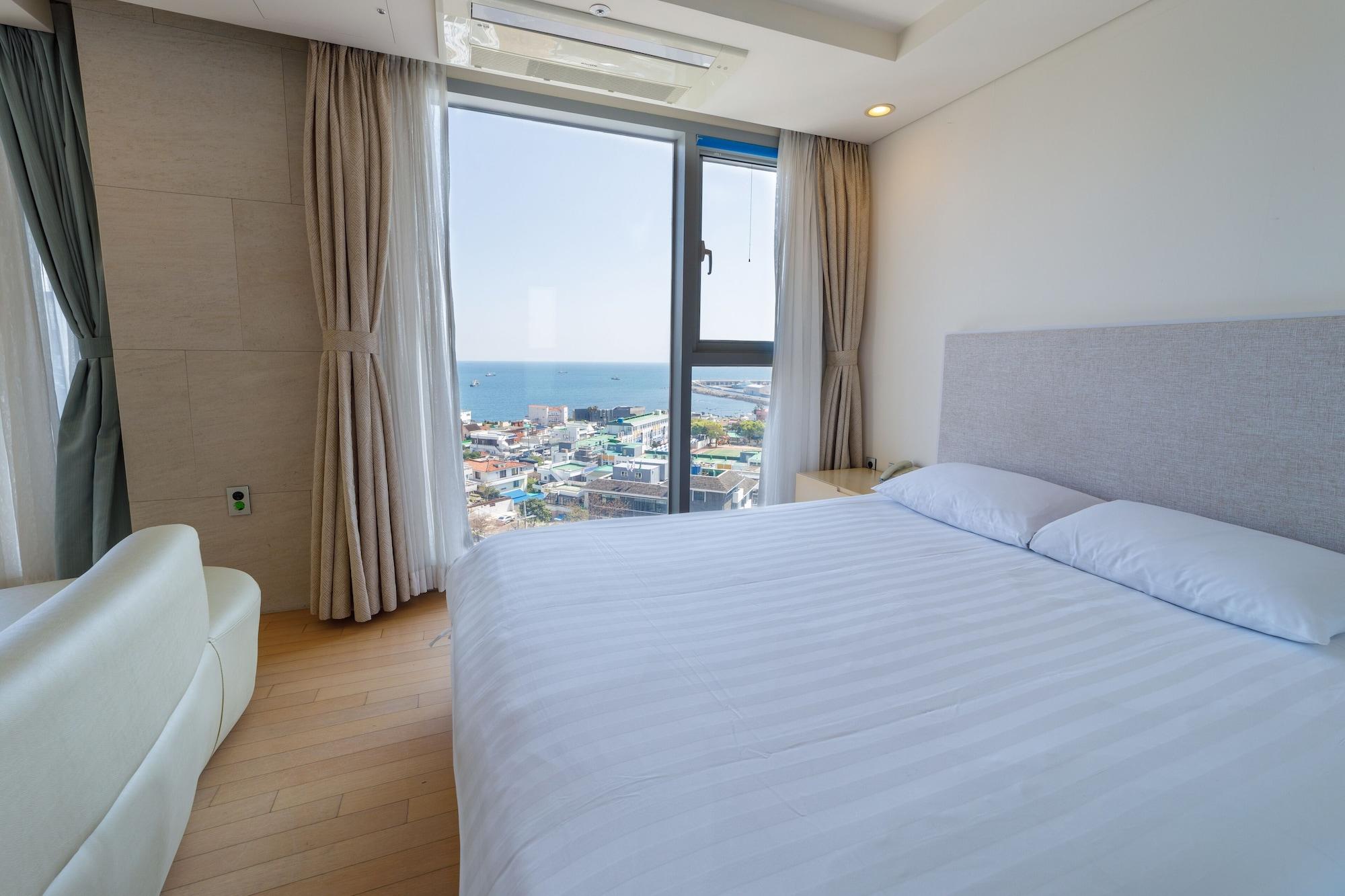 The Island Blue Hotel Seogwipo-stad Buitenkant foto