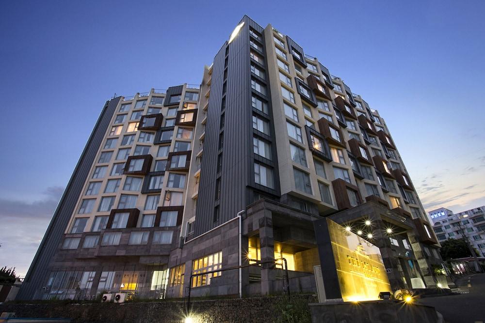 The Island Blue Hotel Seogwipo-stad Buitenkant foto
